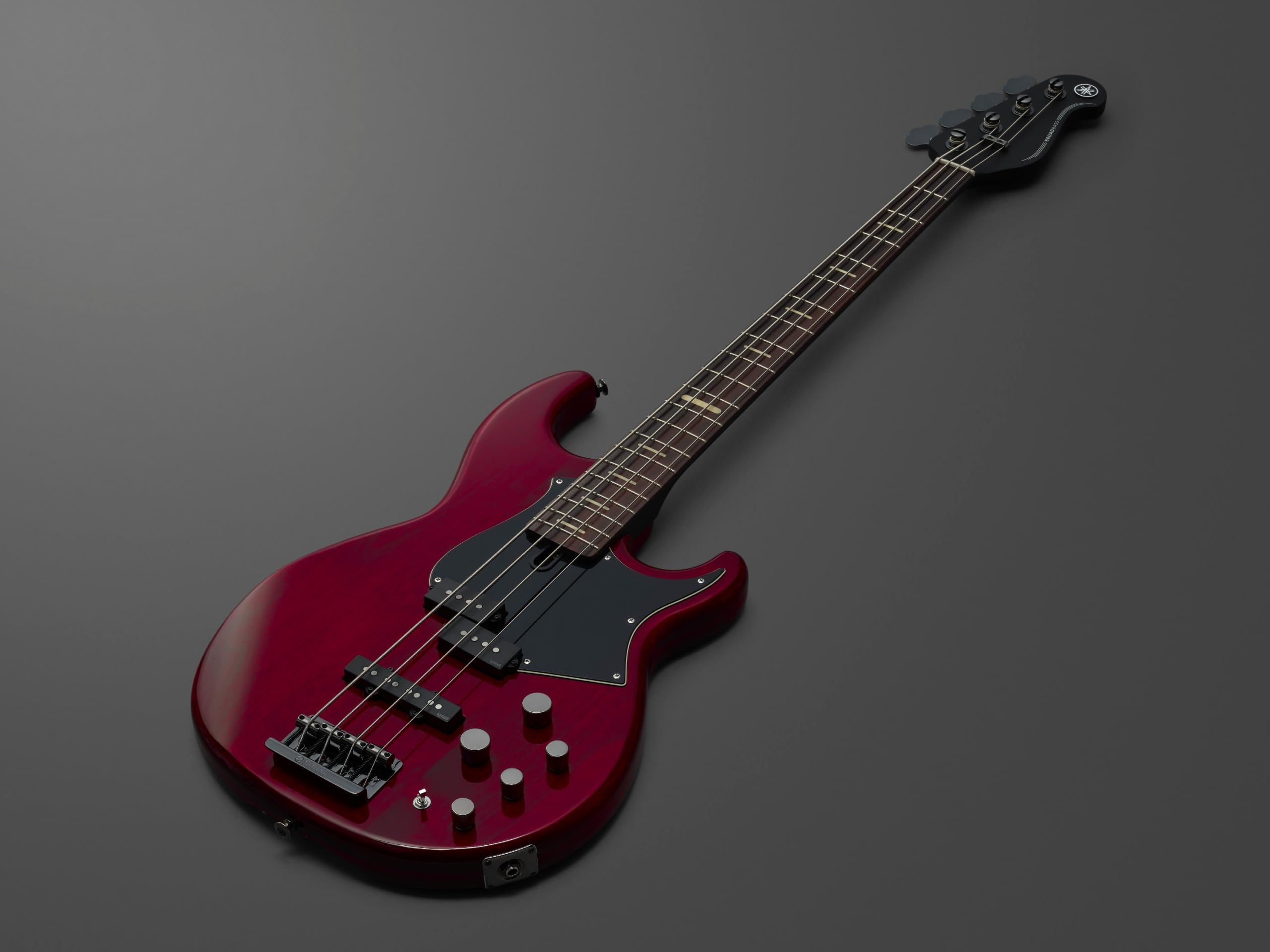 Yamaha BB Series Bass Guitar : Amazon.ca: Musical Instruments