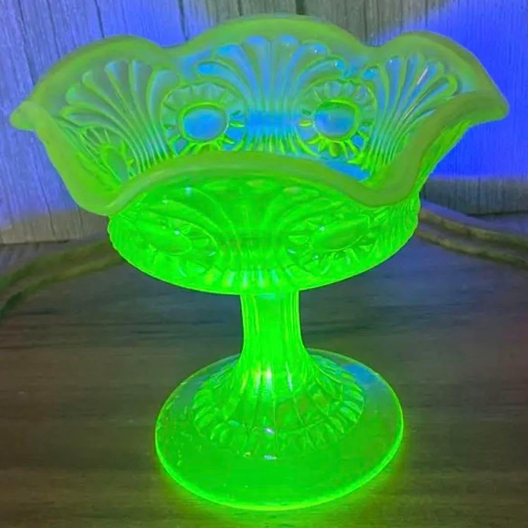 フェントン　ウランガラス　トパーズオパールセント　虹色 フェントン ウランガラス トパーズオパールセント 虹色
