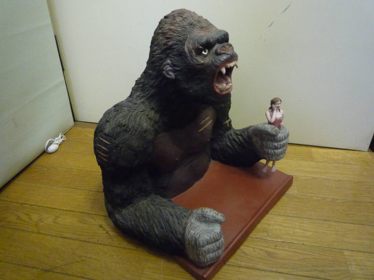 ROTARY HERO INC. キングコング 巨大フィギュア DVDラック型 ROTARY HERO INC. キングコング 巨大フィギュア DVDラック型