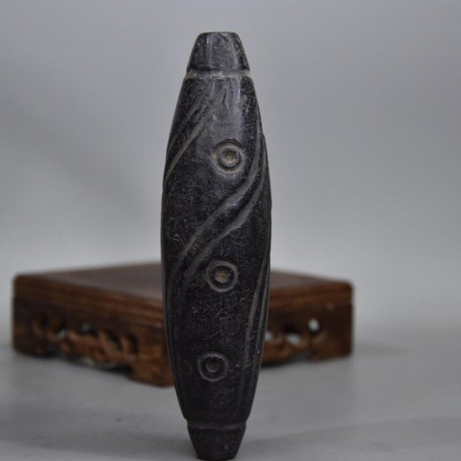 Météorite en fer antique de la culture Hongshan statuette sculptée main 13cm