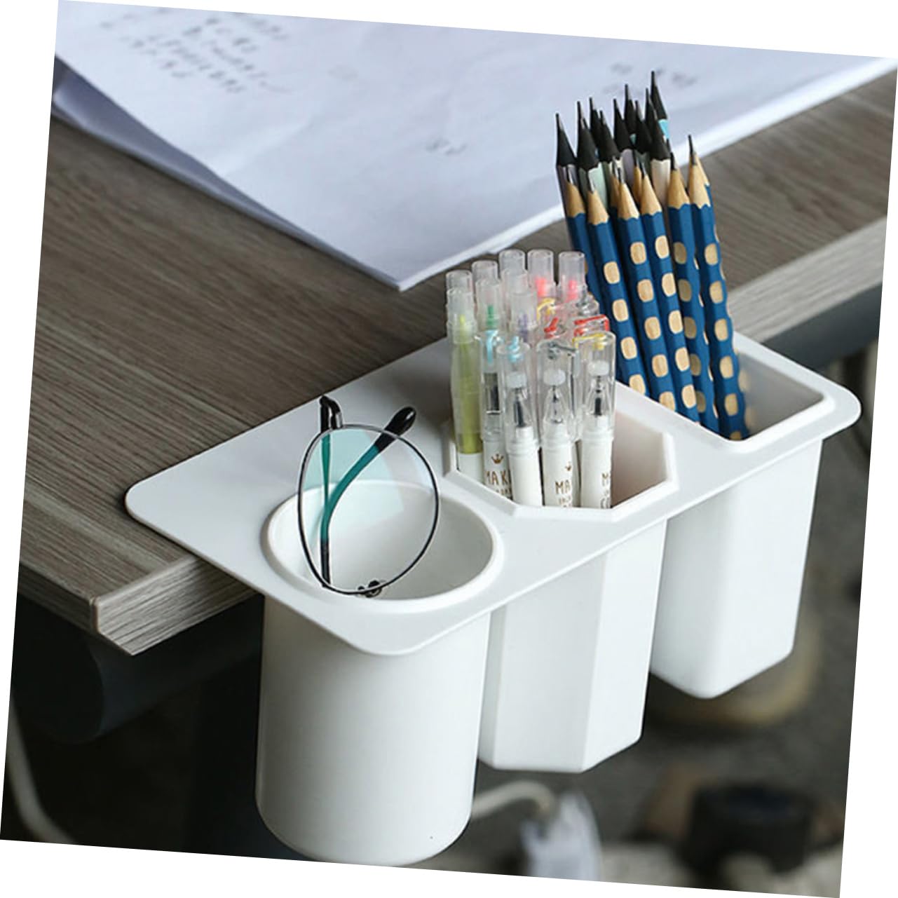 Portapenne da Scrivania in Plastica Bianca 2 Pezzi 3 Scomparti | Organizer da Tavolo per Desktop, Facile da Pulire, per Professionisti e Utenti Make-up