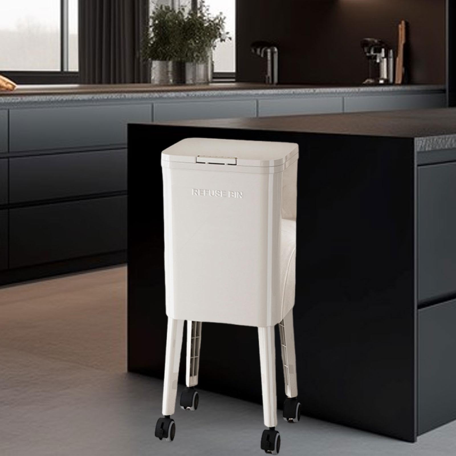 Qianly Basurero Alto de Cocina con Tapa de Presión, 68,5 cm Cubo de Basura Estrecho con Ruedas Giratorias Recipiente Interior Extraíble Y Patas Elevadas Adecuado para Espacios Pequeños, Blanco