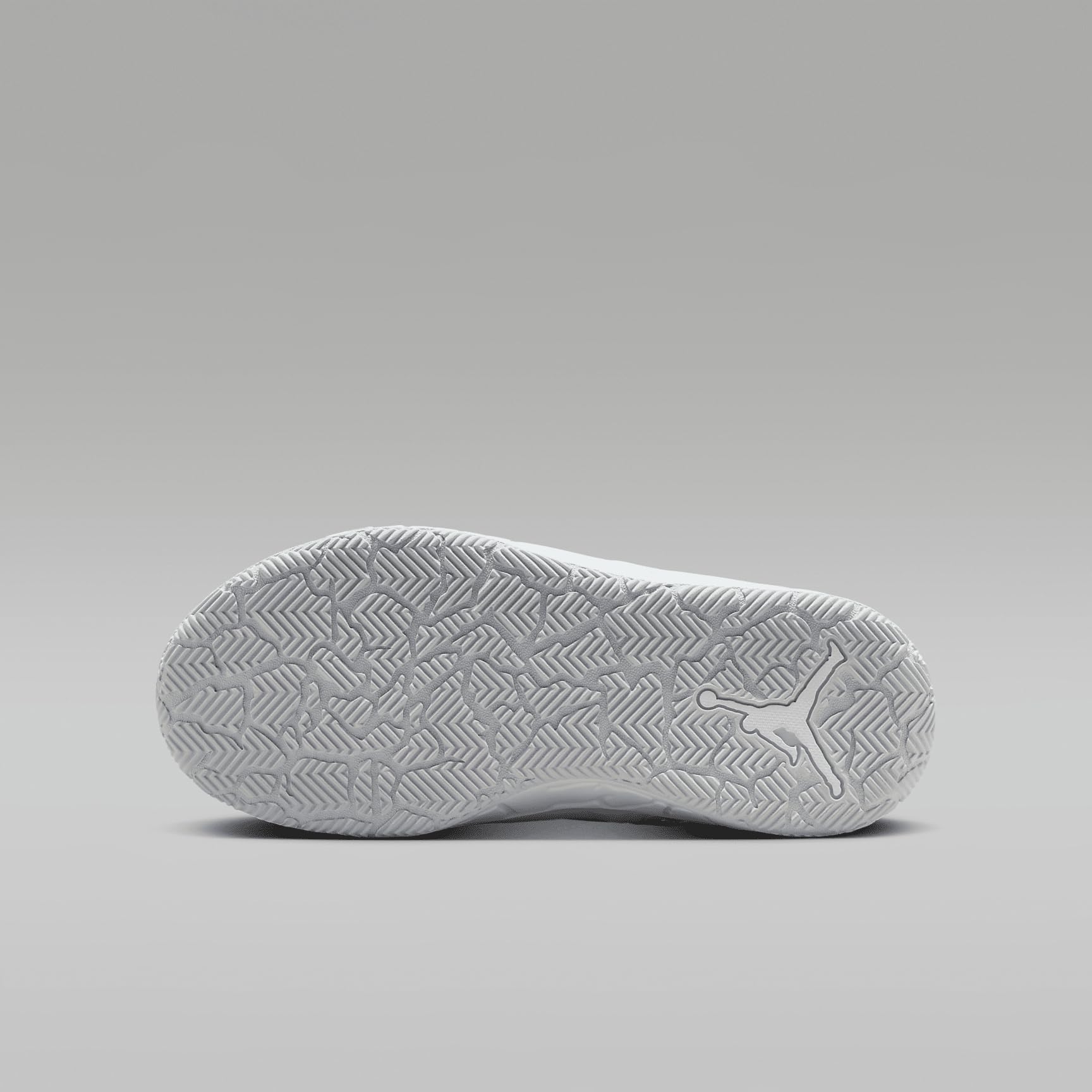 Jordan Max Aura 6 Big Kids' Shoes (FQ8297-106, White/Black/Gym Red) Size 7