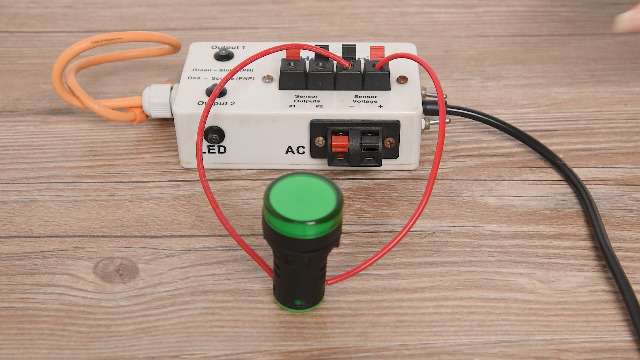 Heschen Indicatore LED Da 22 Mm, AD16-22D/S, 12VDC 20mA, Colore Verde Chiaro, Confezione Da 5