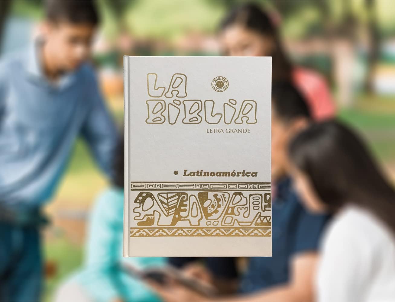 Coladera La Biblia Catolica Latinoamericana Letra Grande Edicion Cartone en Español con Señalador Biblico - The Latin American Catholic Bible Spanish Edition with Bookmarks (White)