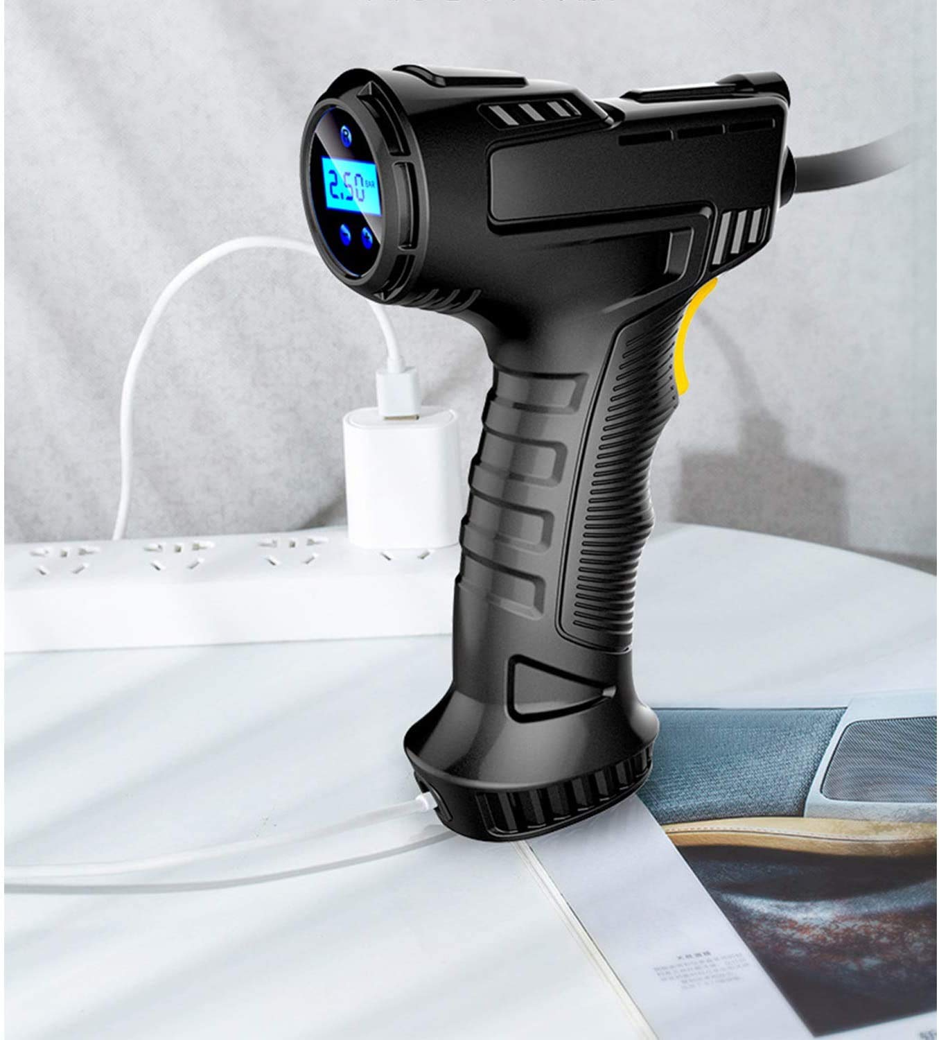 Gonfiatore Digitale Portatile Per Pneumatici Con Display LCD E Luce LED – Compatto 2.5 Bar - 4