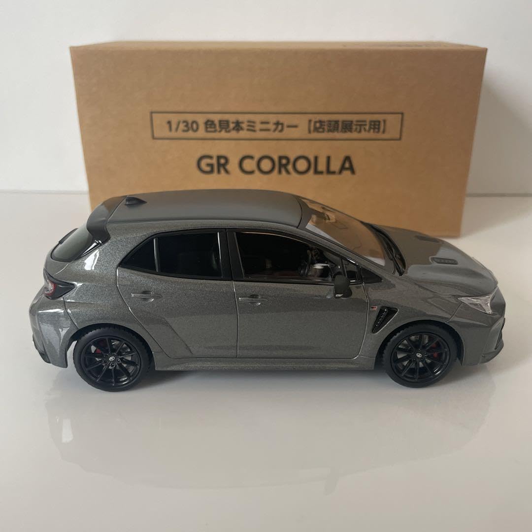 Amazon.co.jp: トヨタ GRカローラ ミニカー カラーサンプル プレシャス
