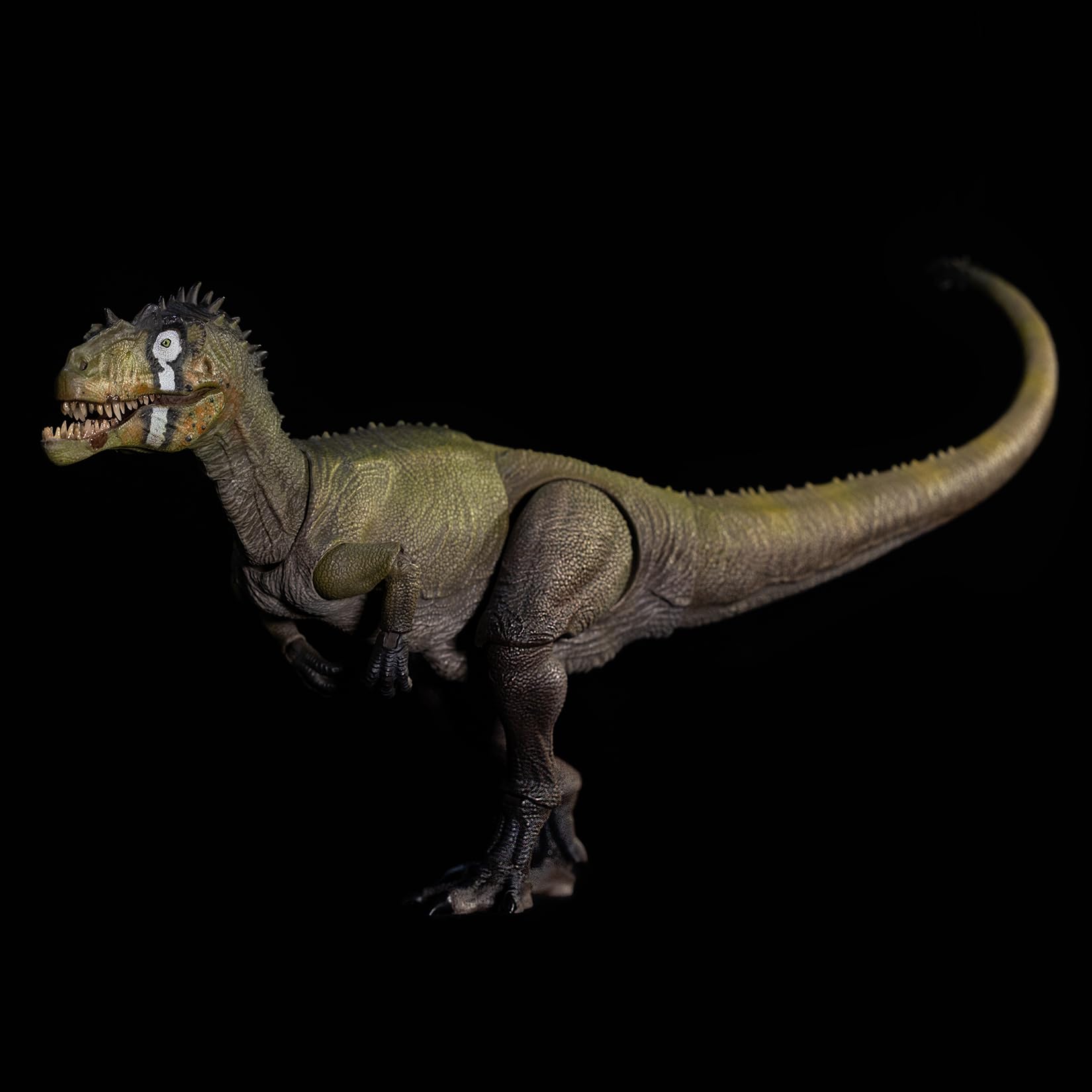 Amazon.co.jp: Nanmu 本心楠改 アロサウルス フィギュア 約33cm 21関節