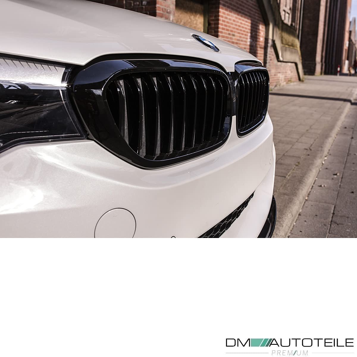 DM Autoteile Set Sport-Performance Kühlergrill schwarz glänzend 5er G30 G31 ab 2017-2020