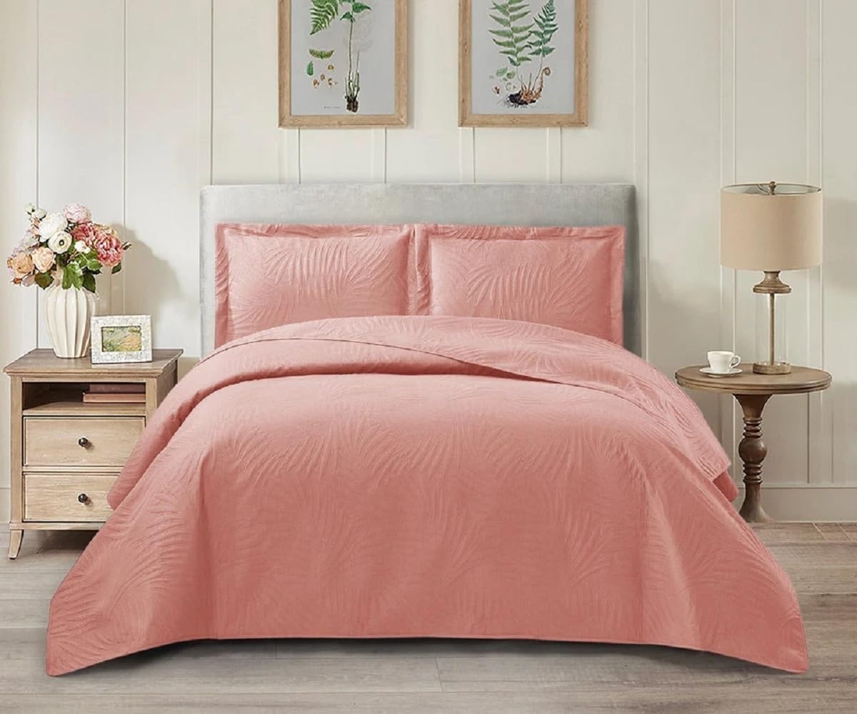 Quilted Bedspread Tropical Leaf Embossed Luxury Polyester Soft Durable Bedding Set with Pillow Shams (Pink, Double/King)
