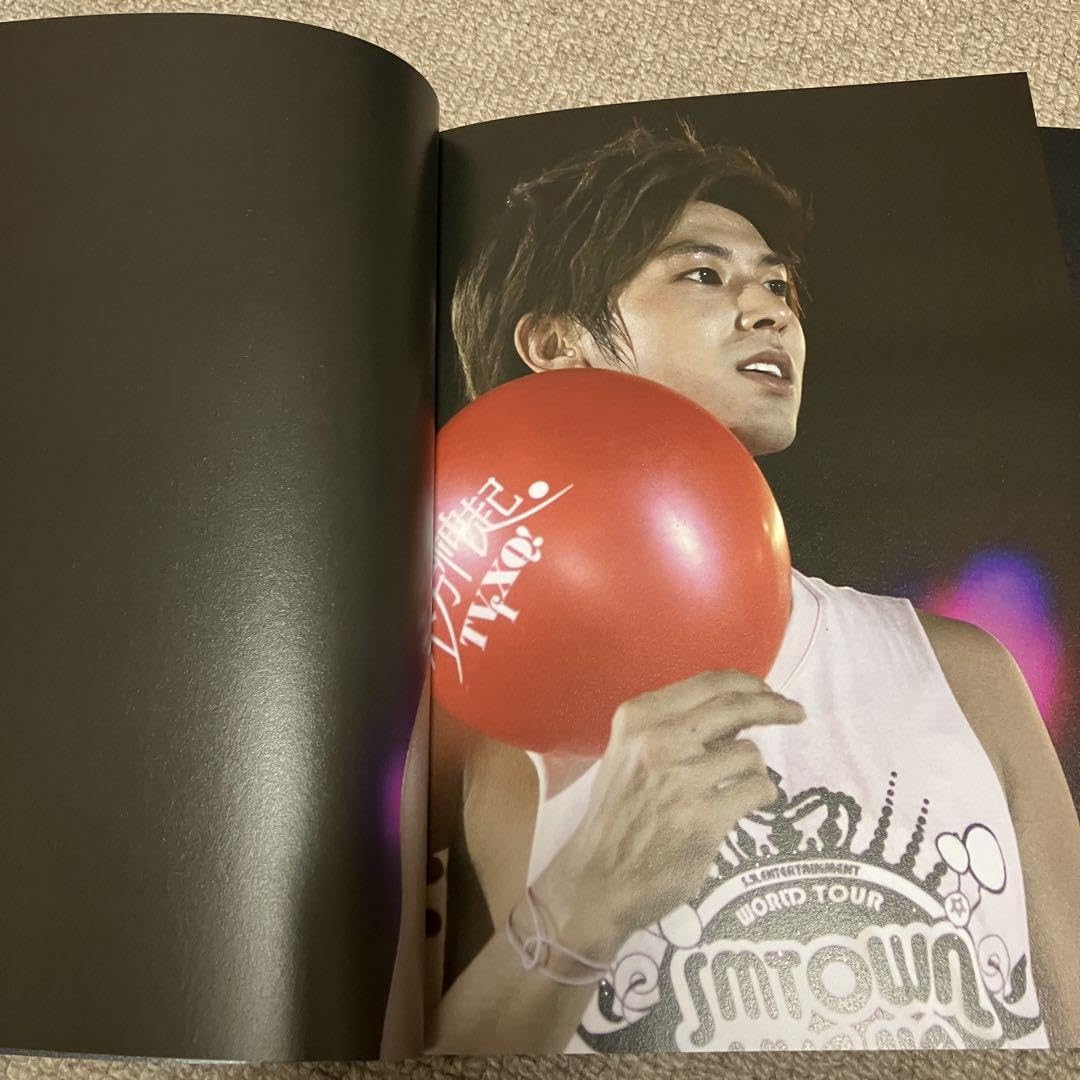 東方神起 ユノ 写真集&DVD ペンカフェ※追加DVDあり 正規 品CD・DVD・ブルーレイ - 東方神起 ユノ 写真集&DVD ペン