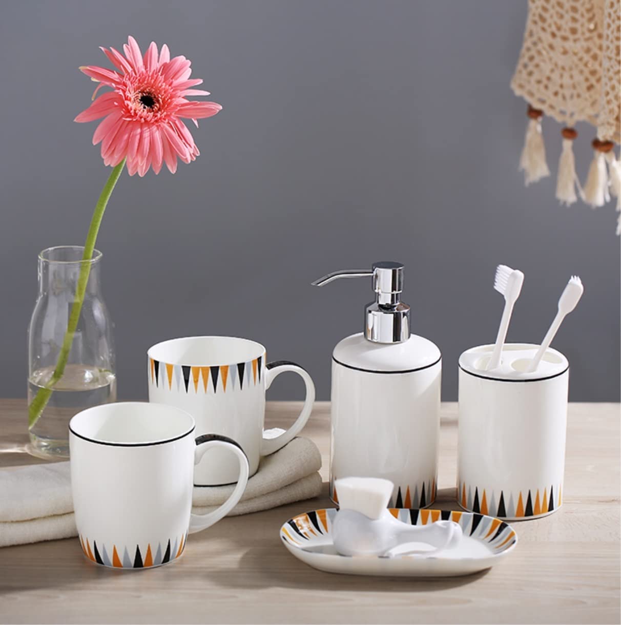 Badezimmer Set Badezimmer-Zubehör-Sets Keramik Einfaches Badezimmer-Toilettenartikel-Set Im Europäischen Stil Mundwasser-Zahnbürstenbecher Dekoration Organizer(A)