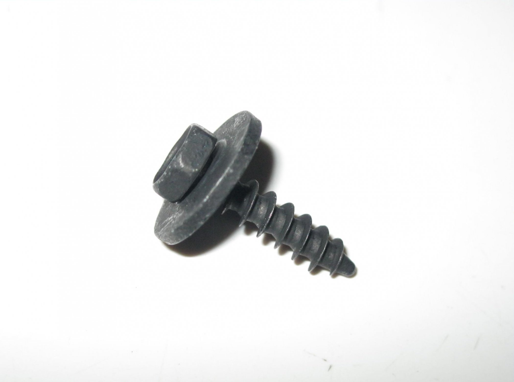 BMW Hex-Head Self-Tapping Screw Bolt 5.0 x 20mm 7148437 