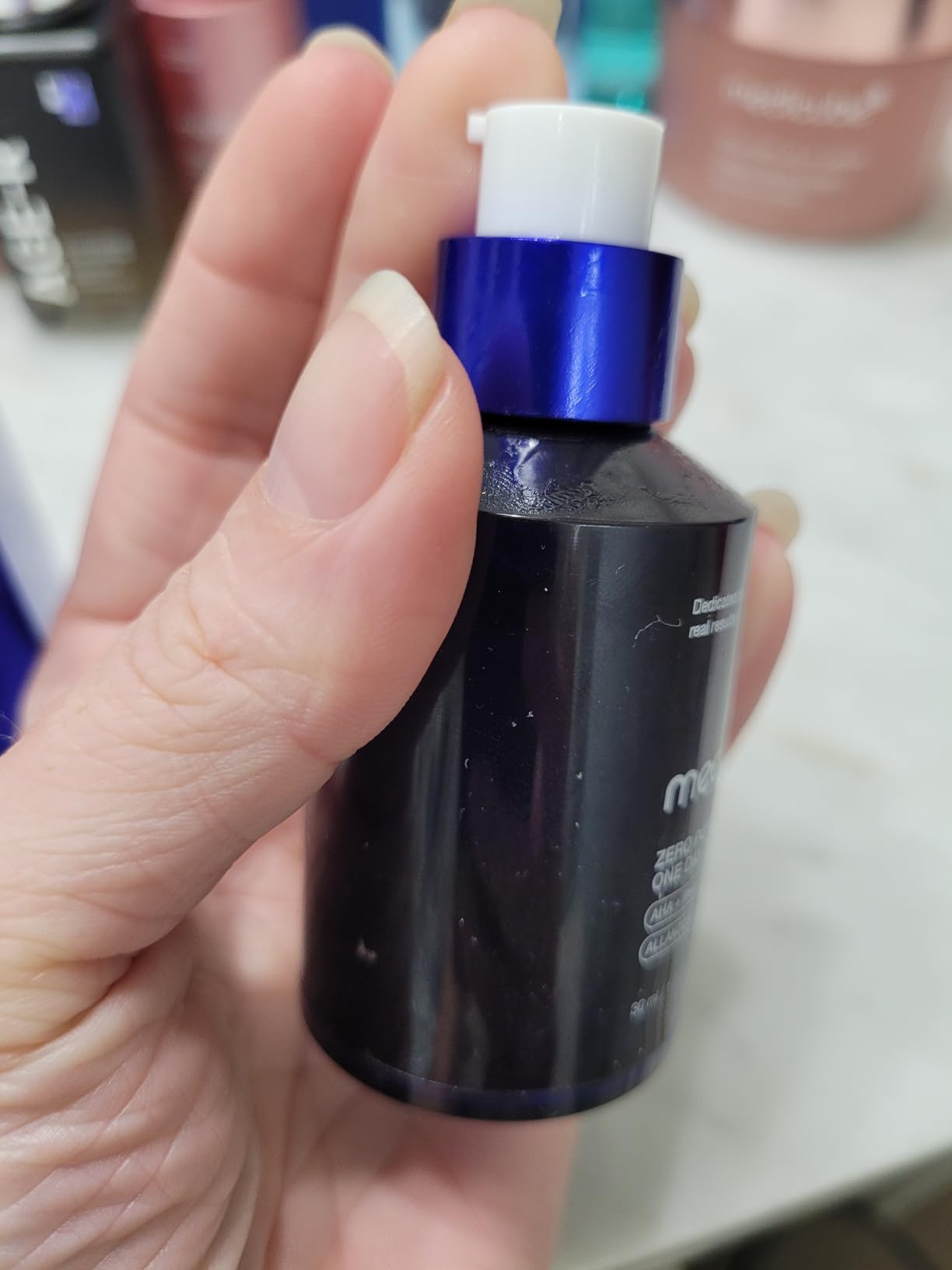 Medicube Zero Pore One-day Serum 1.01 fl.oz - Overnight Resurfacing Serum with Pore Tightening Complex - 15.2% AHA+BHA+PHA & 2% Niacinamide - 10.8% reduction in pore appearance after one day of use