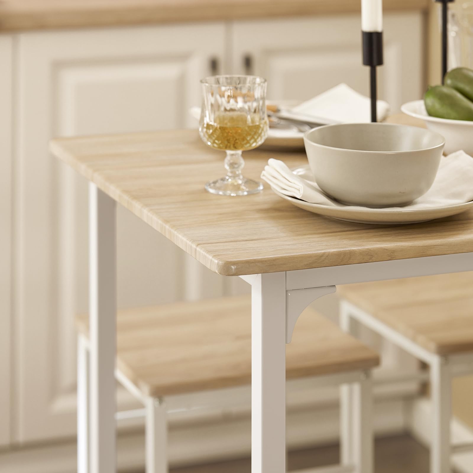 SoBuy Set Tavolo da Bar Alto con 4 Sgabelli Tavolo Salvaspazio per Cucina Piccola e Balcone, Stile Industriale Moderno Tavolino Alto da Esterno per Giardino o Terrazzo OGT11-WN
