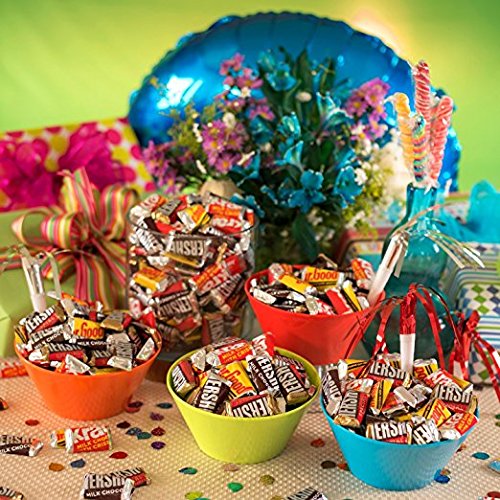 HERSHEY'S Chocolate Candy Assorted Miniatures, Krackel, Mr. Goodbar & Hershey's Special Dark Chocolate, Party Bag, 40oz.