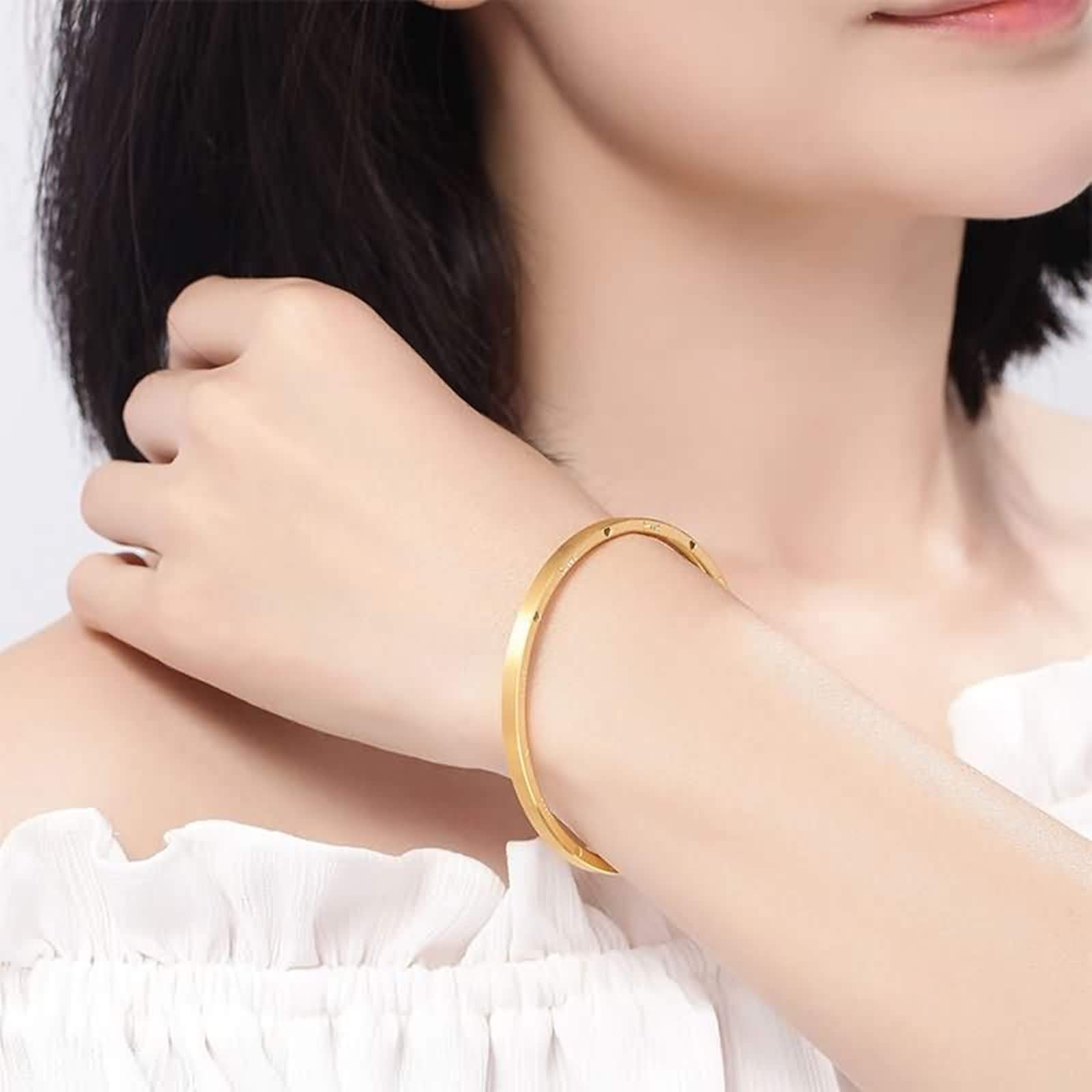 Gualiy Elegante pulsera de oro amarillo de 18 quilates para mujer, pulsera grabada con patrón aleatorio, 6 inch, Oro amarillo, No es una piedra preciosa