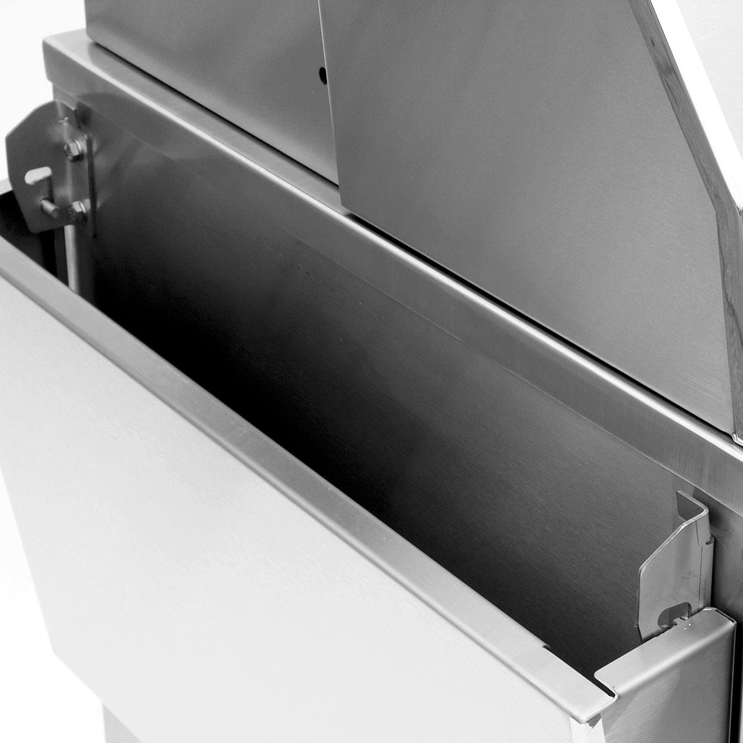 Solaire Deluxe Convection Freestanding Grill with Rotisserie (SOL-AGBQ-27GXLC-NG), 27-Inches, Natural Gas