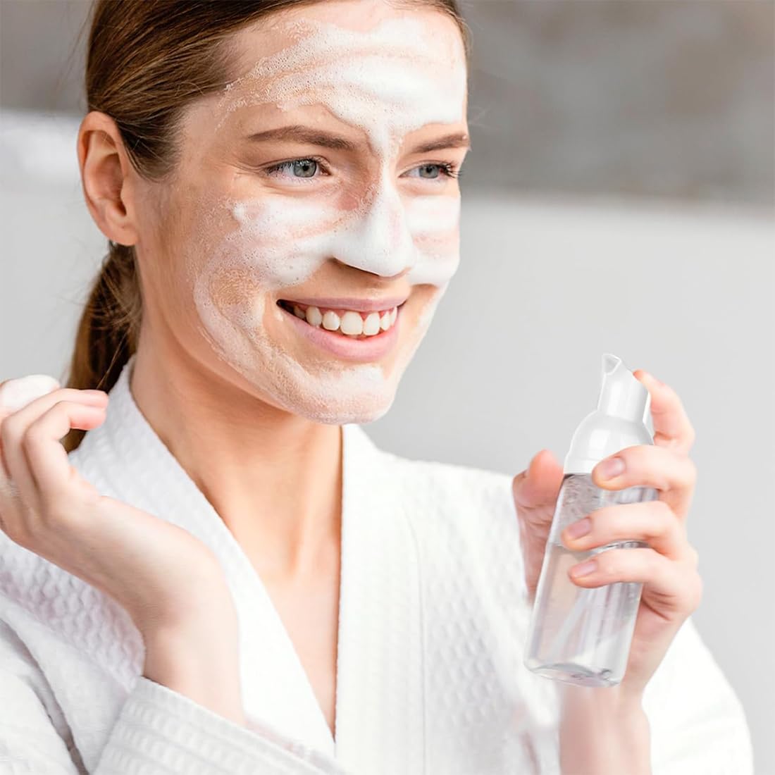 4 Pezzi Dispenser Sapone Schiuma, 50 ml Bottiglia di Schiuma, Transparent Dispenser Sapone Schiuma Foam Bottle Riutilizzabili per Cosmetici, Lozione, Bagno, Shampoo Liquidi