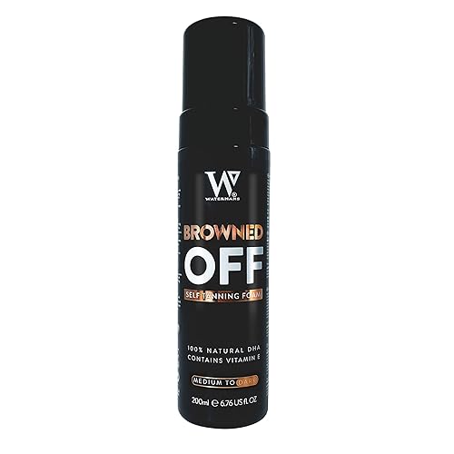 Watermans Browned Off Mousse autobronceador ligero a medio (6.8 fl oz) con aloe vera, vitamina E, DHA natural, sin olor a galleta, bronceado falso