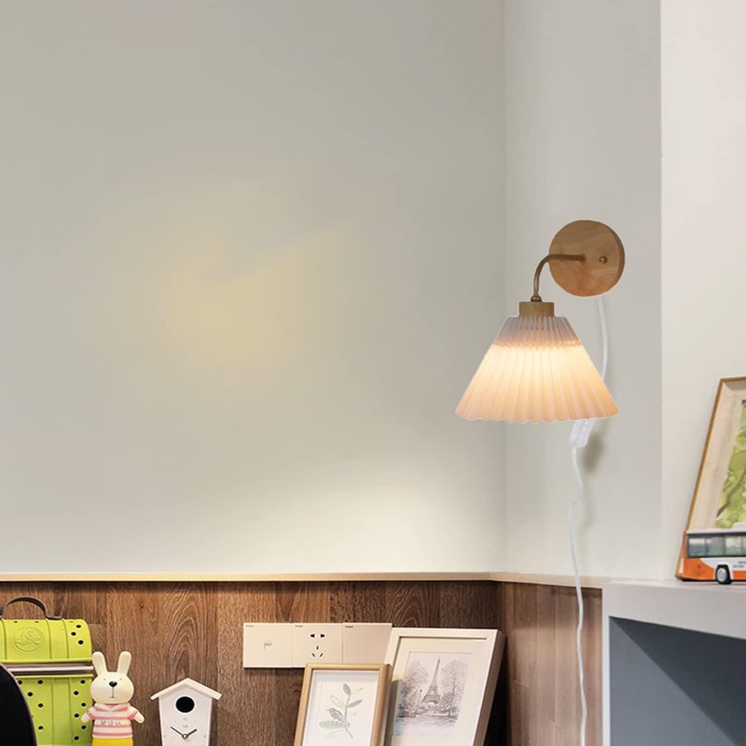 Kiven Vintage Pleated Log Wood Wall Lamp with a 5.9ft Plug-in Cord with on/Off Switch,E26 Socke Wall Lamp for Village B&B Shop— White（Bulb not Included