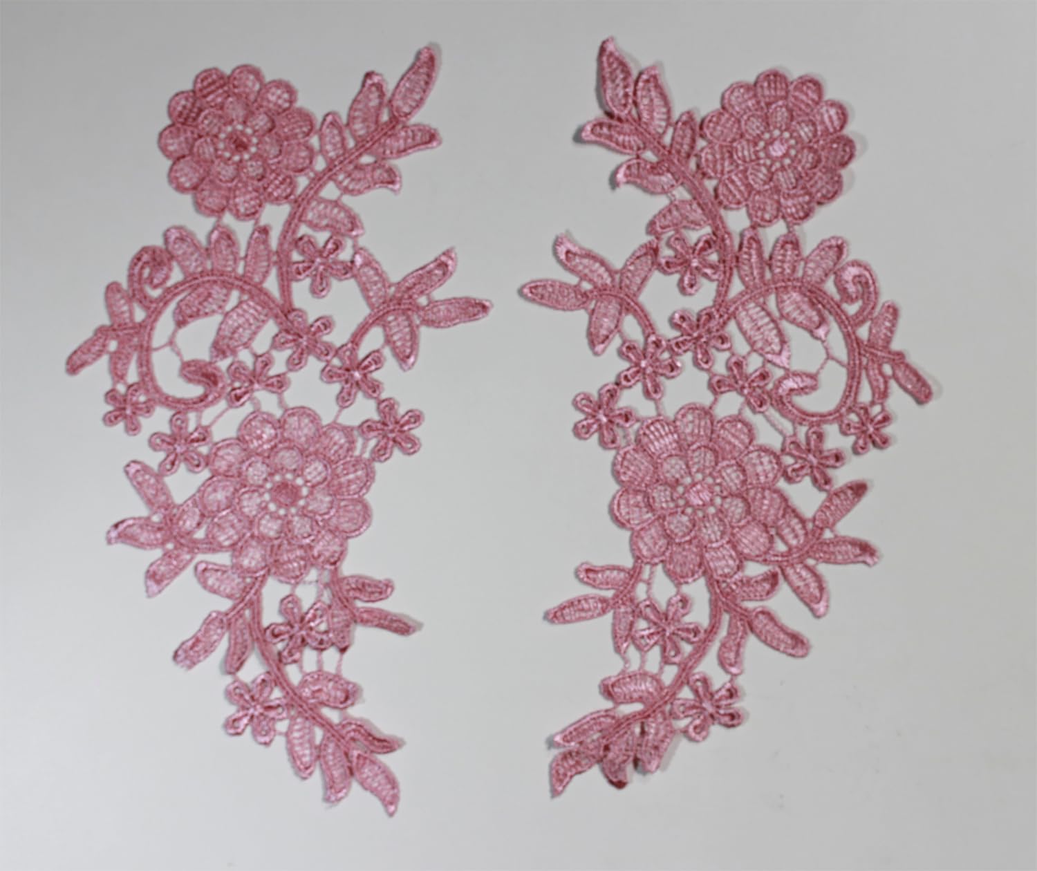 4 Pieces Floral lace Applique sew on Guipure lace Motif #5 (Carol Pink)