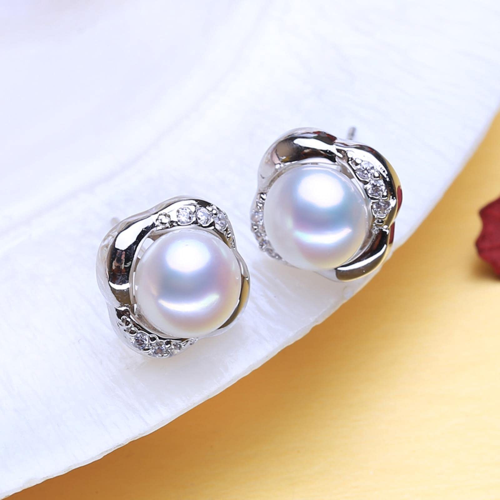 Set di Gioielli in Argento Sterling 925 Orecchini A Bottone con Perle Naturali Collana A Catena con Ciondolo Bohémien Personalizzata per Le Donne