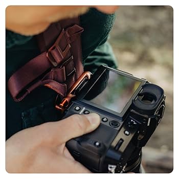 Amazon.co.jp: PeakDesign Capture Black CP-BK-3 : Electronics