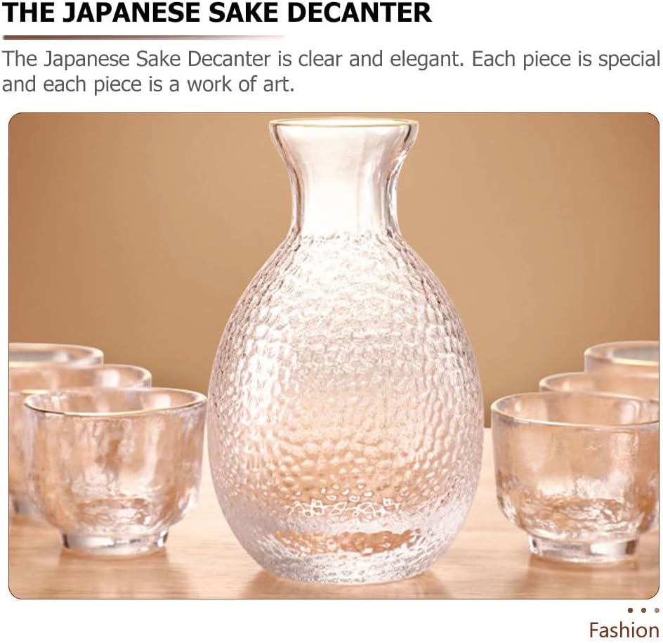 UPKOCH Japanese Sake Pot Glass Sake Bottle Traditional Decanter Cold Bottle for Water Spirits Home Office Party Hotel Picnic 4.92 X 3.14 X 1.69 in