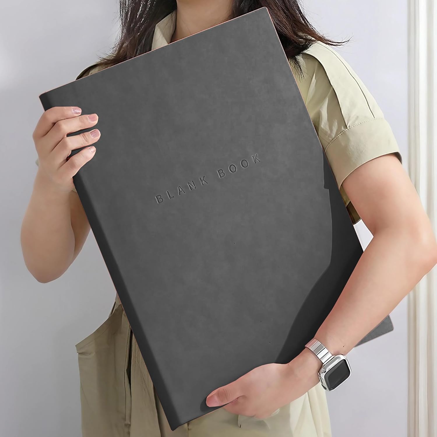 A3 Notizbuch Skizzenbuch, 400 Seiten 200 Blatt, 420×290mm, 120g/㎡, Schwarz | Hochwertiges Zeichenpapier, weicher PU-Bezug Skizzenblock für Künstler und Profis für Zeichnungen und Skizzen