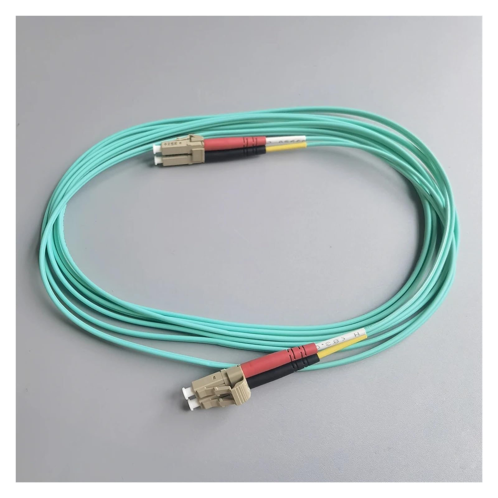 Câble fibre optique intérieur 300 cm LC/UPC OM3 LSZH FTTH multimode duplex