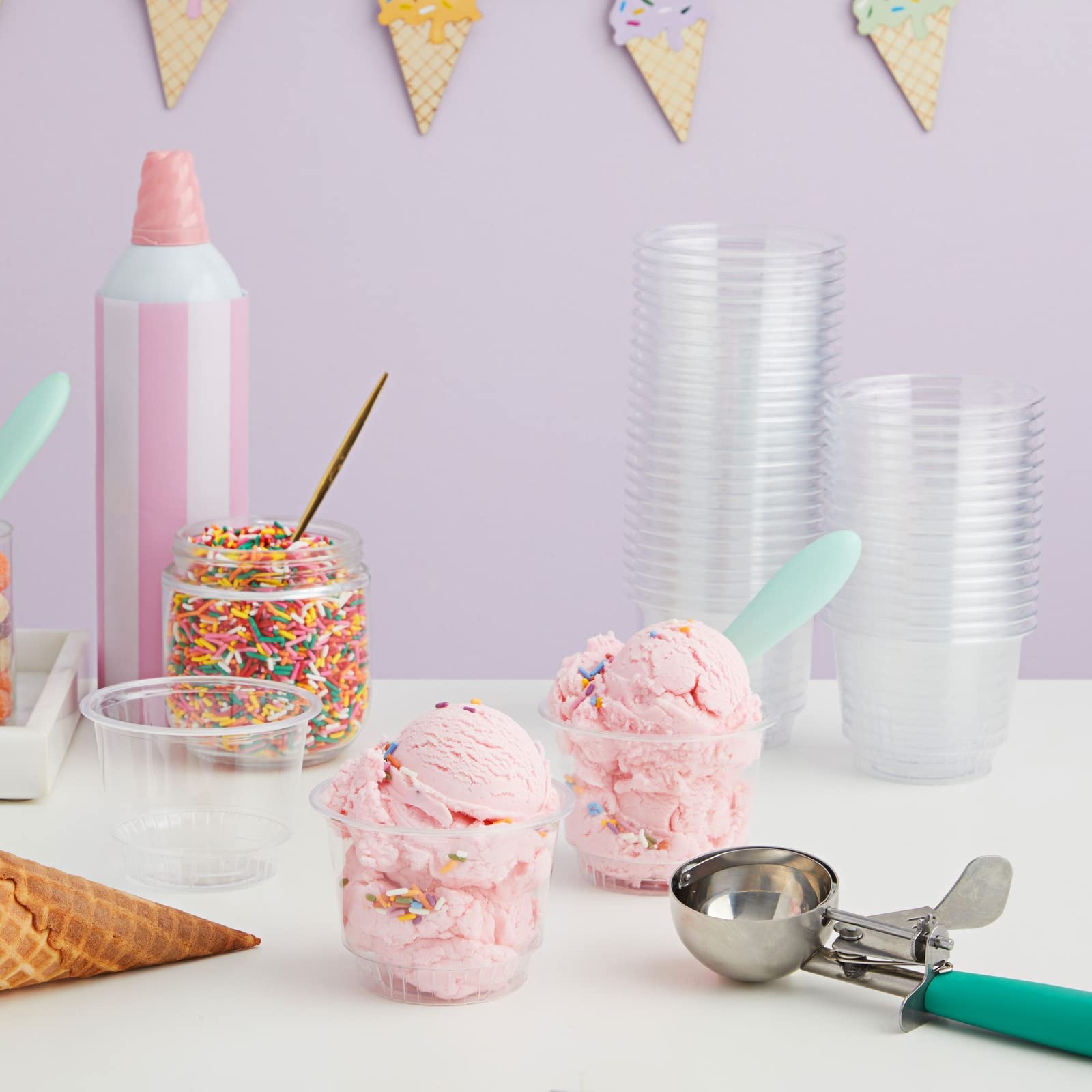 Vasos de helado de plástico transparente con tapas (10 onzas, 50 unidades)