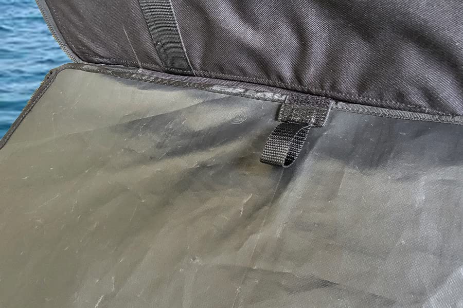 Borsa impermeabile per sport a secco, adatta per immersioni, nuoto, spiaggia, piscina, gamma Akmsports da 100 litri con fasciatoio integrato