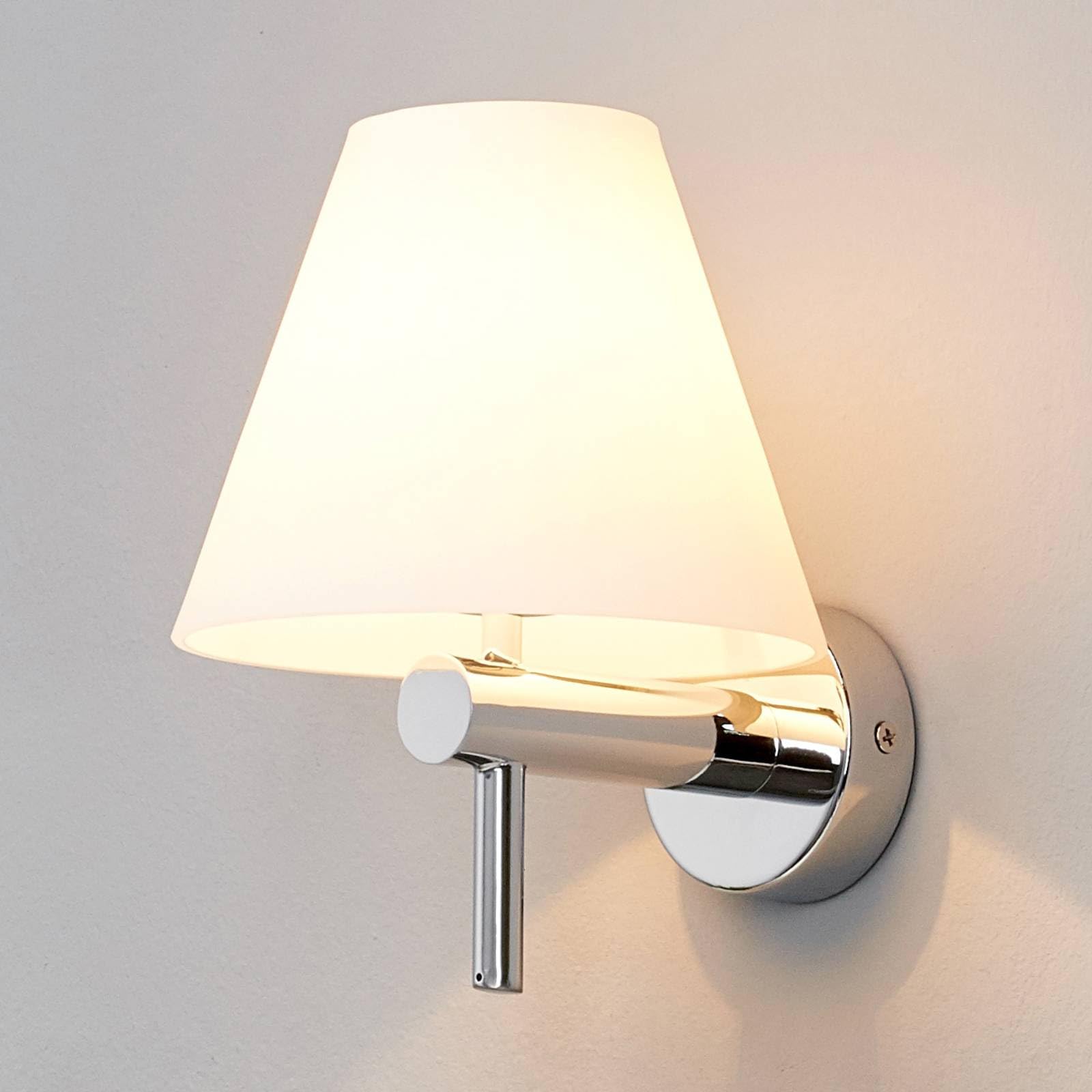 Lindby aplique de pared interior en cromo, blanco satinado, lámpara | iluminación de pared, g9, moderno, vidrio, luz de espejo para cuarto de baño, pasillo