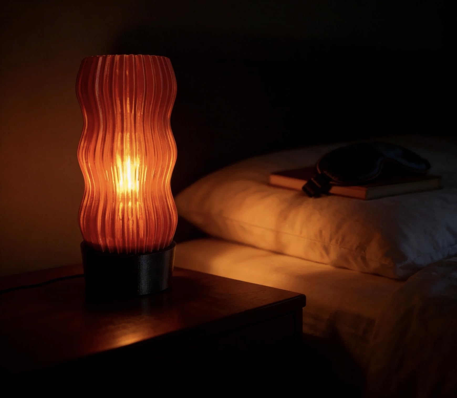 Amazon.com: Wavy x Amber Table lamp_3D Printed with 99% Recycled