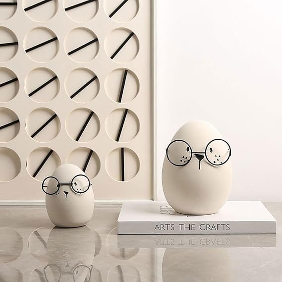 Handmade Concrete Egg Sculpture with Steel Wire Frame - Minimalist Face & Freckles Decor (16cm/11cm) - Shelf Desk Art Modern Art,Office & Home Decor(8.5 * 8.5 * 11cm)