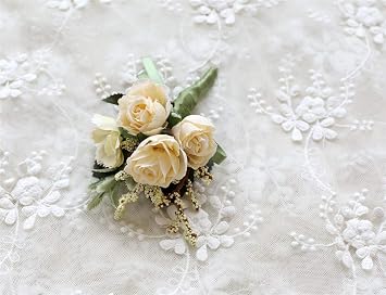 MOJUN Rose Boutonniere Buttonholes Corsage Artificial Groom Rose Wedding Flowers Brooch Prom Party Suit Decoration, Pack of 1, Beige