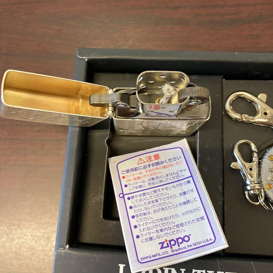ルパン三世Zippo ルパン一味集合ジッポライターリールキーホルダー付き