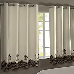 Cortina de Cozinha Estampada Gorgurinho 3,00m x 1,50m Com Ilhós (Talheres)