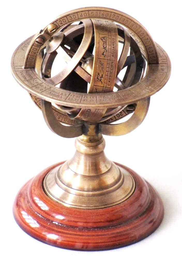 Télescope miniature et accessoires nautiques rétro pour style steampunk
