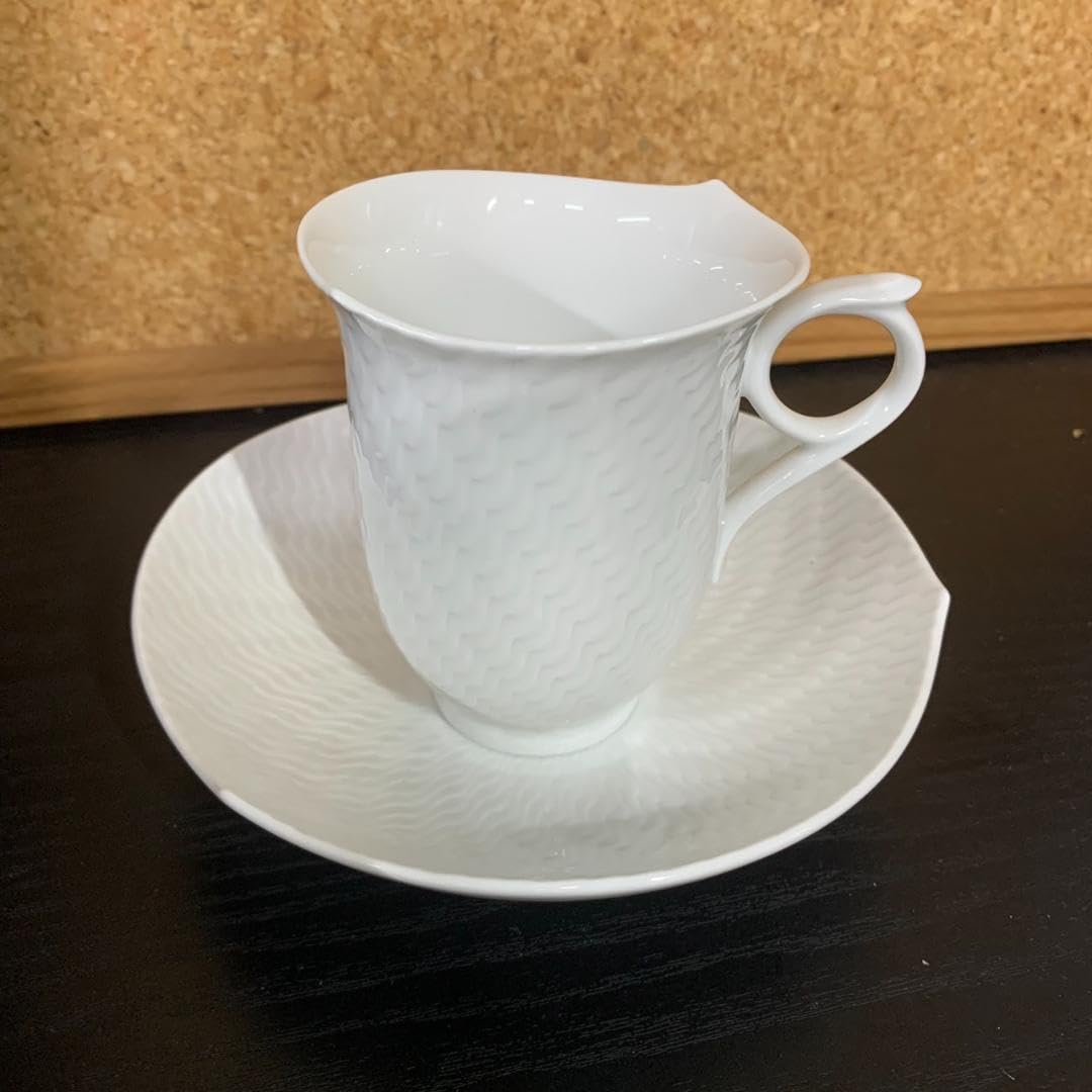 Amazon | マイセン 箱付き 波戯れ ホワイト ペア コーヒーカップ Amazon | マイセン 箱付き 波戯れ ホワイト ペア コーヒーカップ