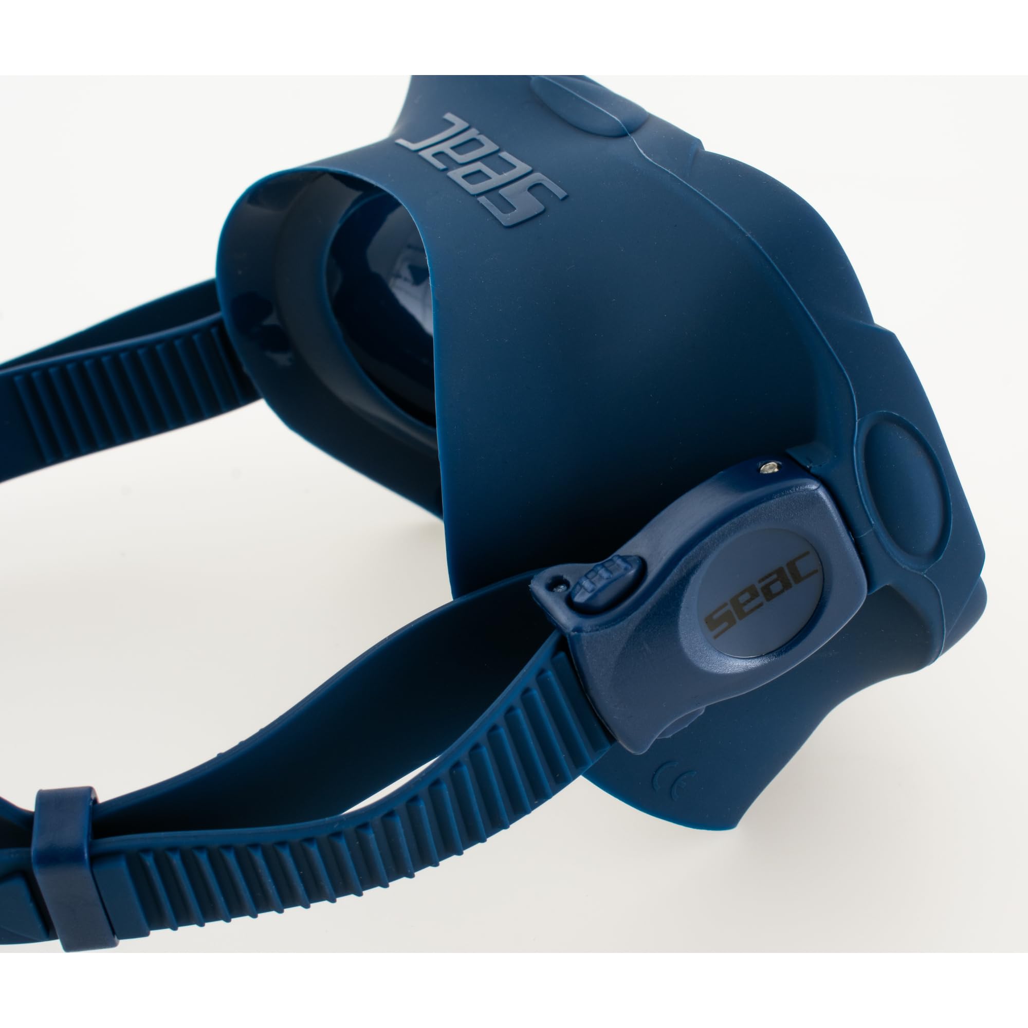 SEAC X-Frame - Rahmenlose Silikon-Tauchmaske mit einzelner gehärteter Glaslinse | Klare Sicht und Stabilität unter Wasser, geringes Volumen | Zum Tauchen und Schnorcheln - Made in Italy