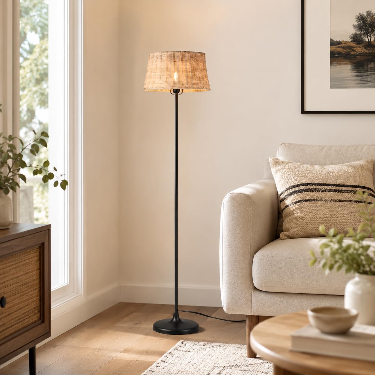 Alpinaluz Lampa Podłogowa E27 Klosz Bambus Wiklina Czarna Podstawa 147 cm | Ręcznie pleciony klosz Ø28 cm i czarna metalowa podstawa, styl nordycki boho do salonu, sypialni, sofy i czytania