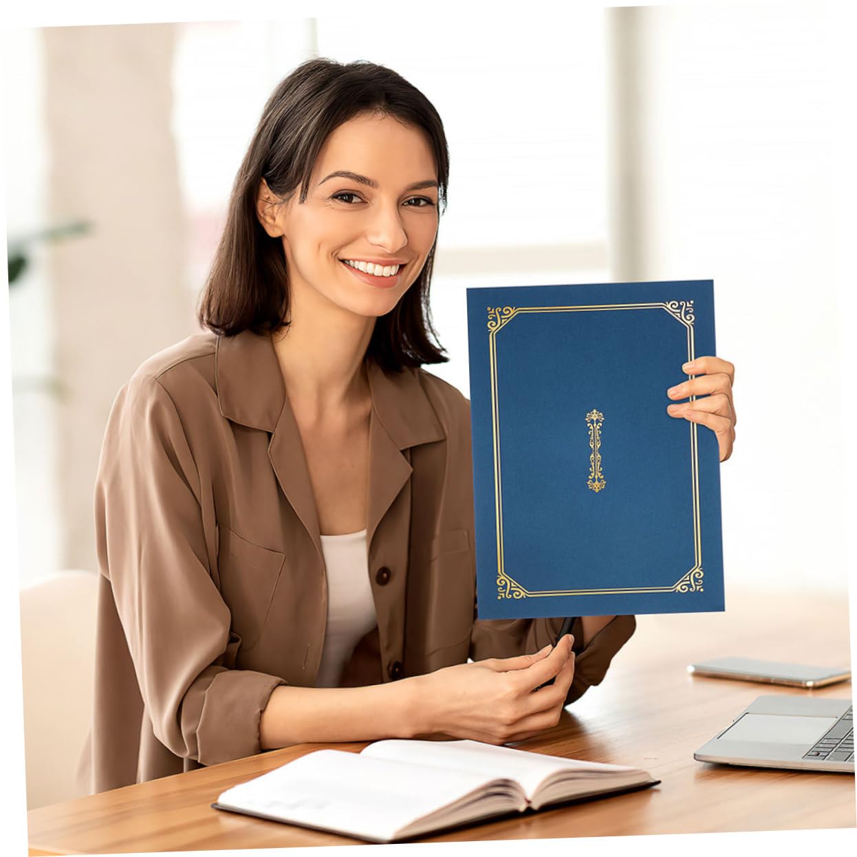 Lurrose Lot de 2 Classeurs de Certificats en Papier A4 Bordure Dorée, Protège Diplômes Anniversaire et Récompense, Usage Polyvalent pour Occasions Formelles