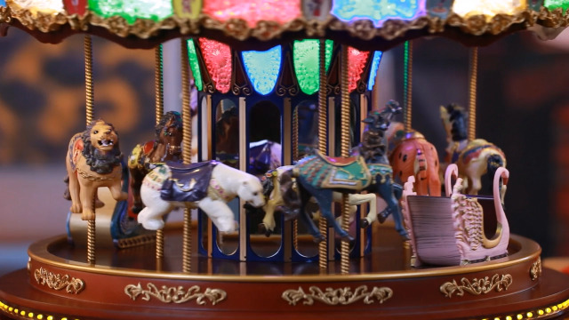 Watch Mr. Christmas Marquee Deluxe Carousel on Amazon Live