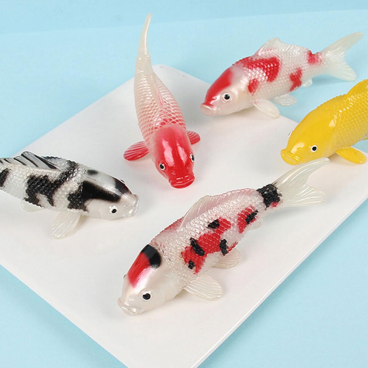 Cabilock 30 Stück Kleiner Koi Fischfigur aus PVC für Aquarien und