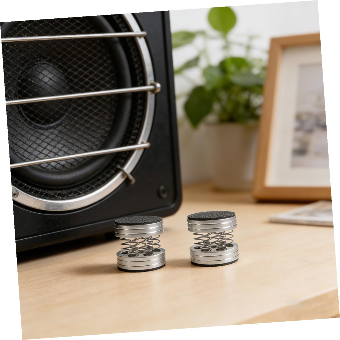 Gatuida 4 Pezzi Piedini per Diffusori Acustici Antivibranti in Lega di Alluminio e Gomma, per Casse Audio e Hifi, Facili da Installare