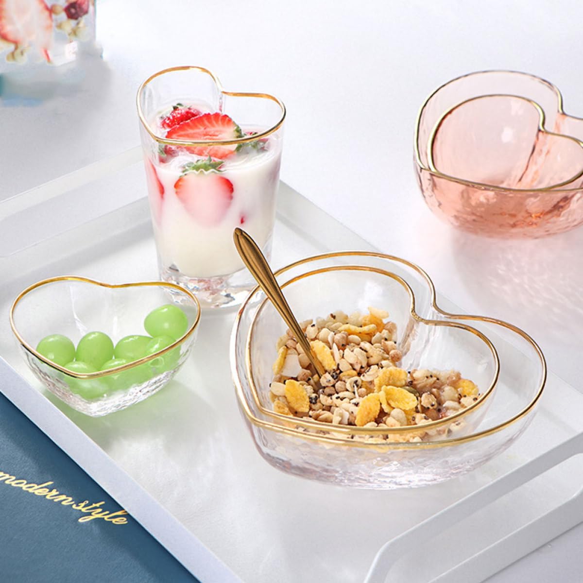 Ciotole in Vetro Superficie Liscia e Lucida Trasparente a Forma di Cuore Set 4 Pezzi per Insalata e Dessert per Uso Quotidiano e Ristoranti