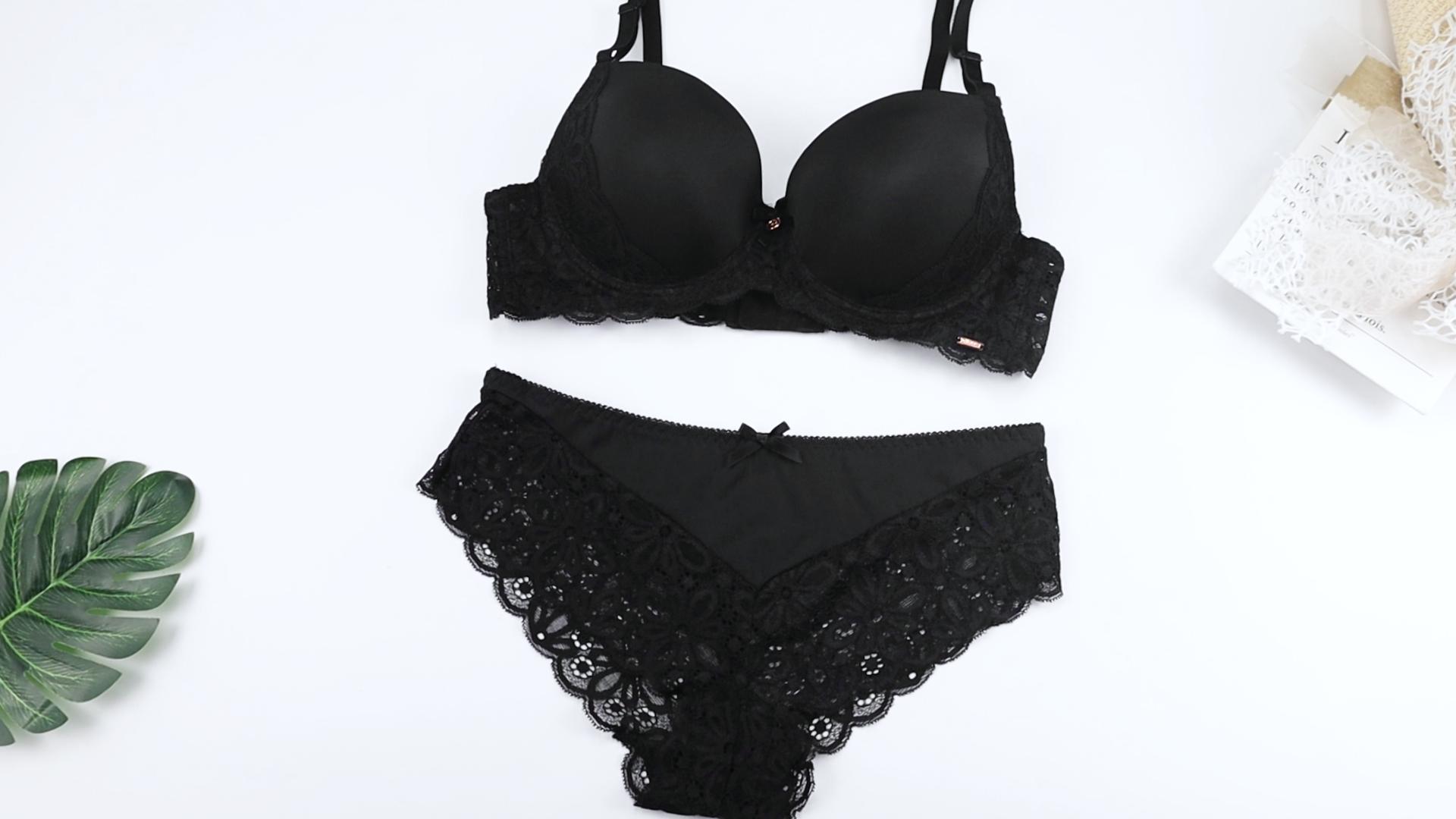 SHEKINI Reggiseno Donna Senza Ferretto Reggiseni per Dormire Bralette in Pizzo Brassiere con Coppa Imbottita Removibile Scollo Profondo Elegante Abbigliamento Intimo Donna Biancheria Intima