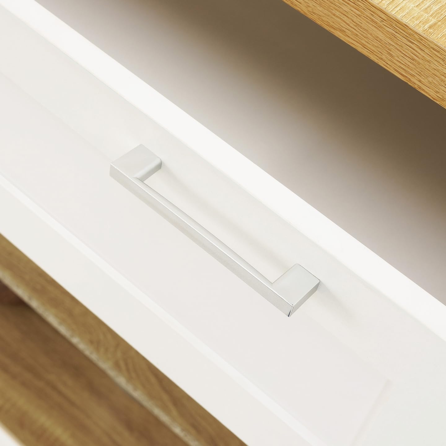 IDMarket - Ilot Central Mange Debout 4 Personnes VITO 130 cm Blanc et Plateau Bois